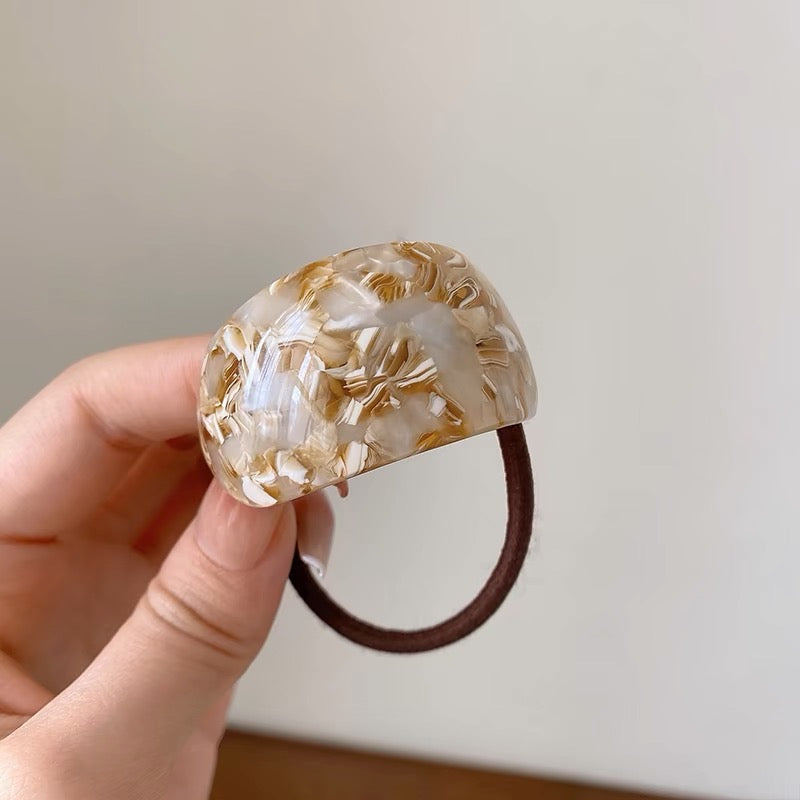 Gloss Loop Acrylic Hair Tie