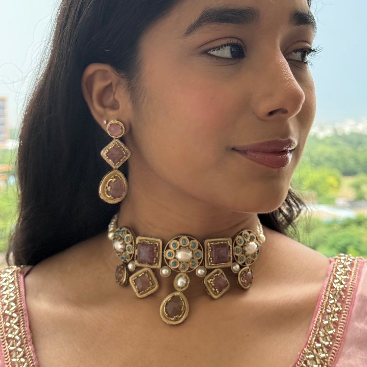 Gulnaar Pearl Necklace Set