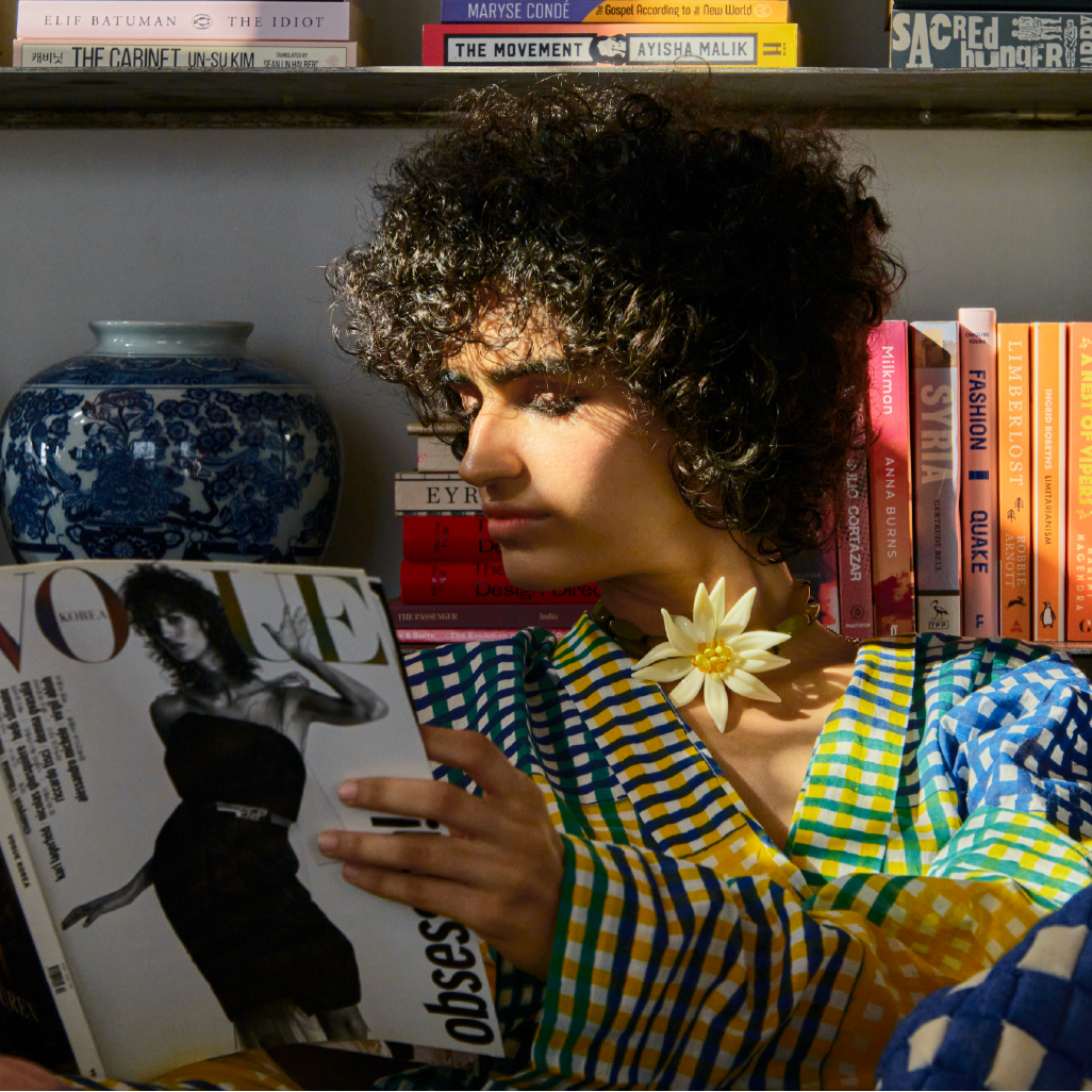 Tropical Flower Detailed Handmade Beaded Neckpiece