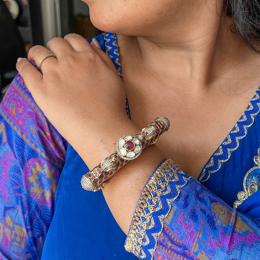 Royal Peacock Handcrafted Kundan Kada