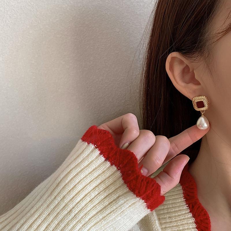Radiant Rose Drop Earrings