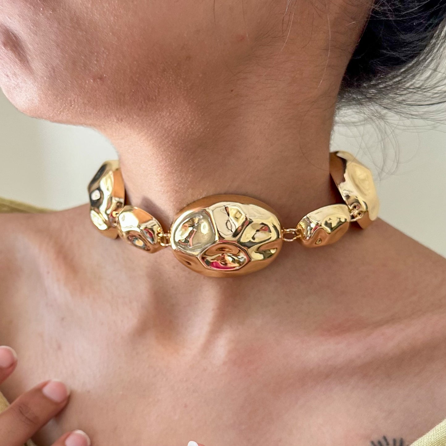 Geometric Gold Bold Statement Set