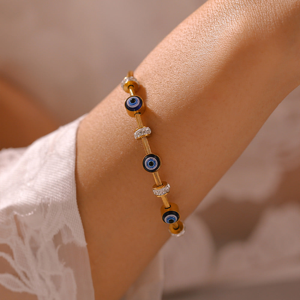 Viral Evil Eye Bracelet