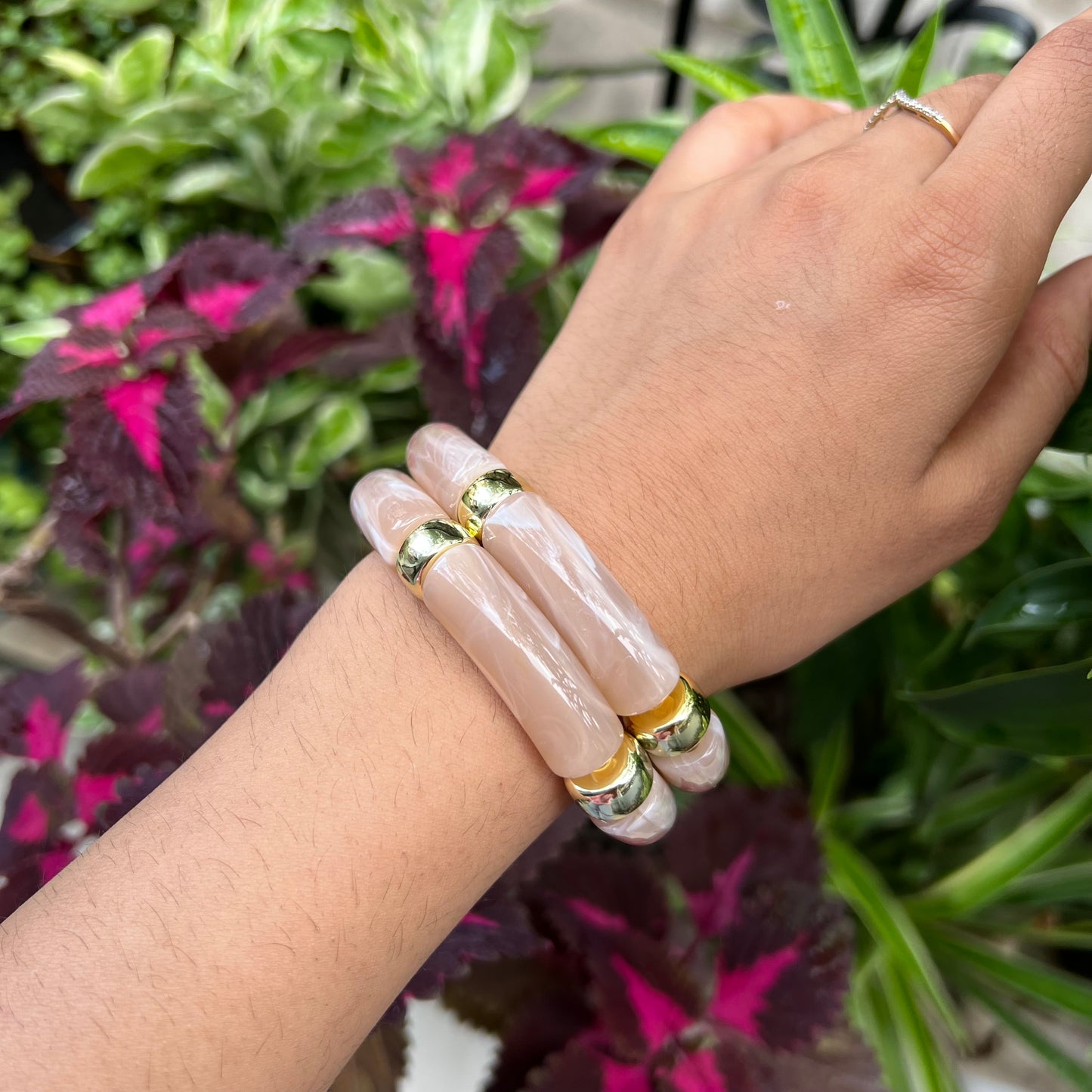 Peach Brown Retro Acrylic Bracelet