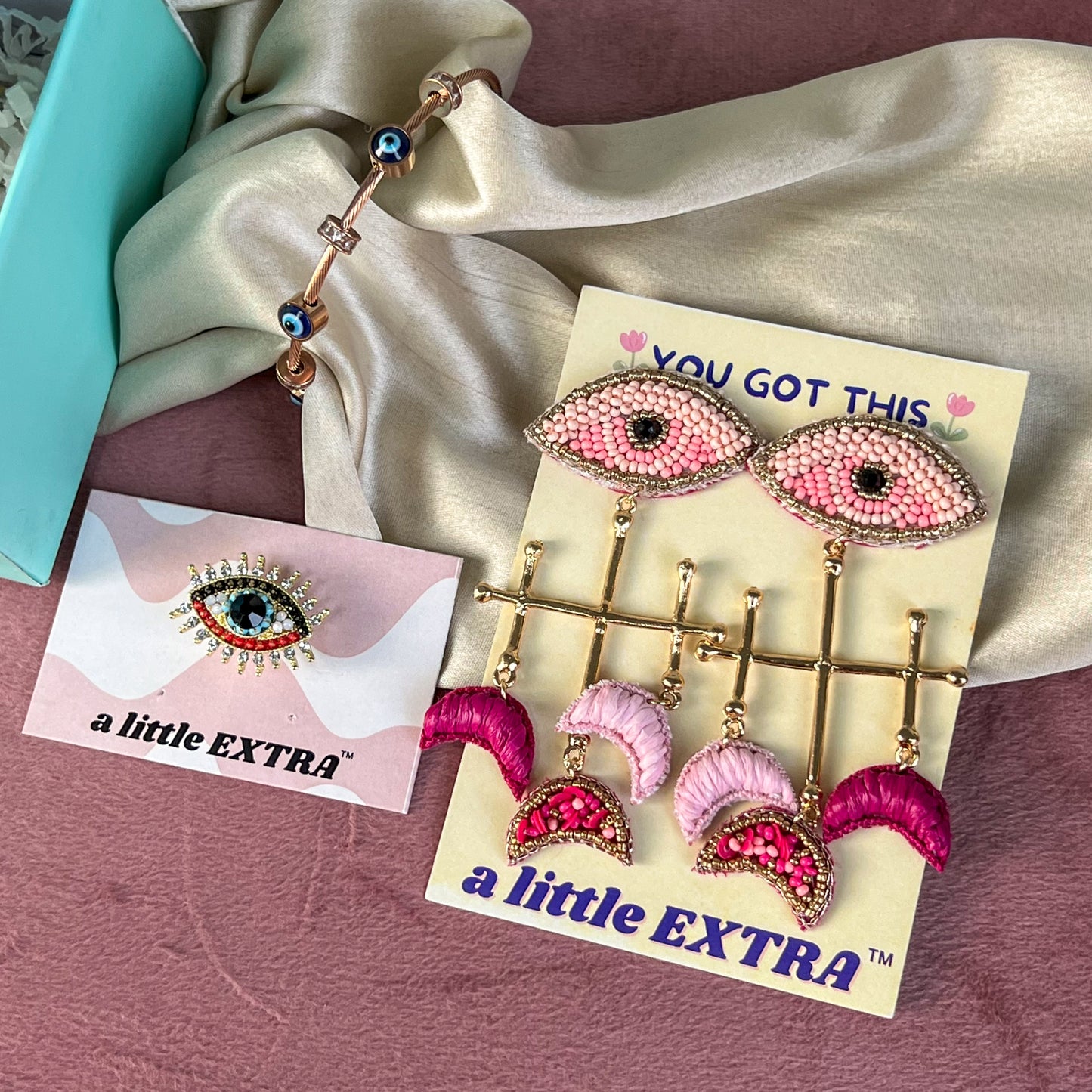 Nazar na Lage Gift Set