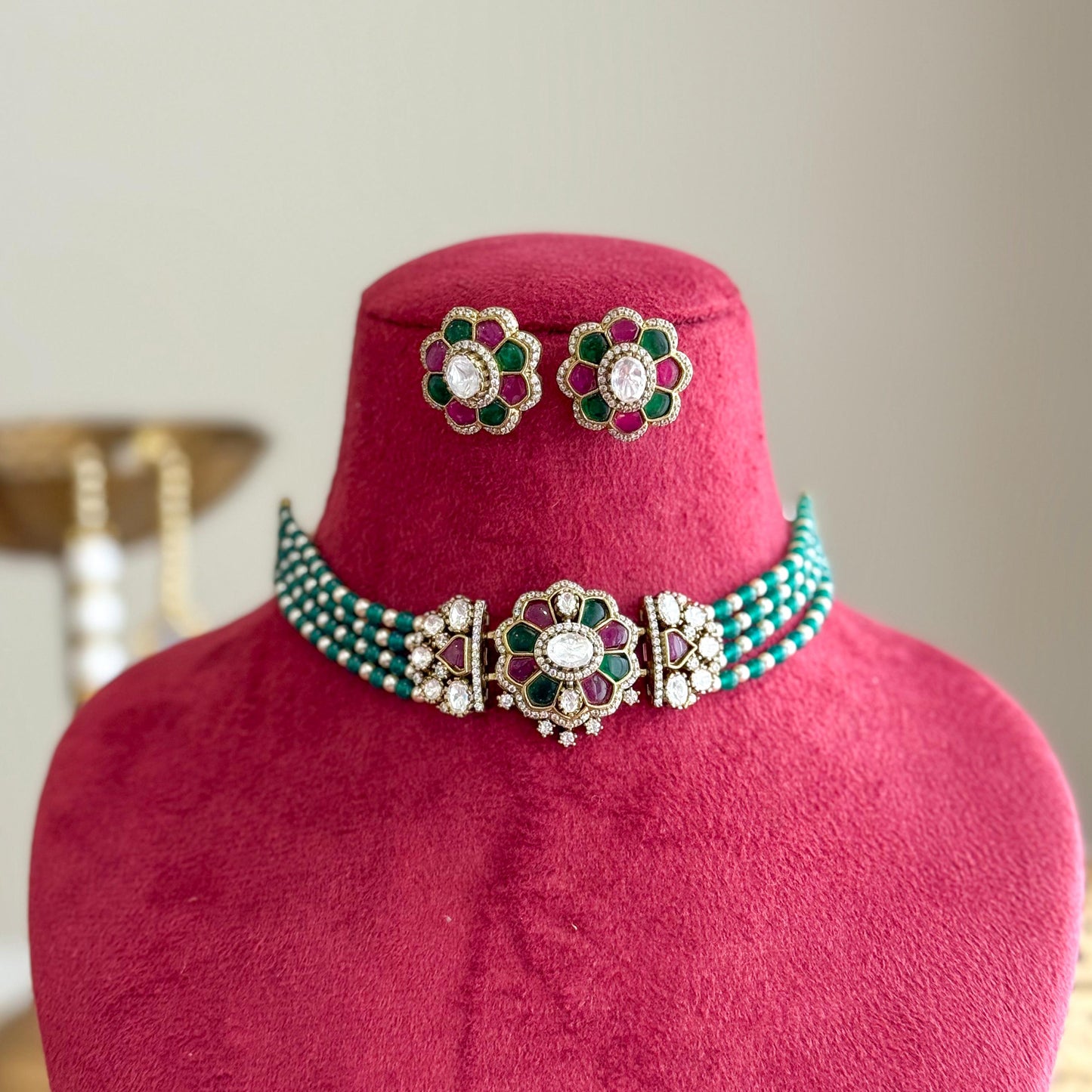 Gulbahar Kundan Choker Set
