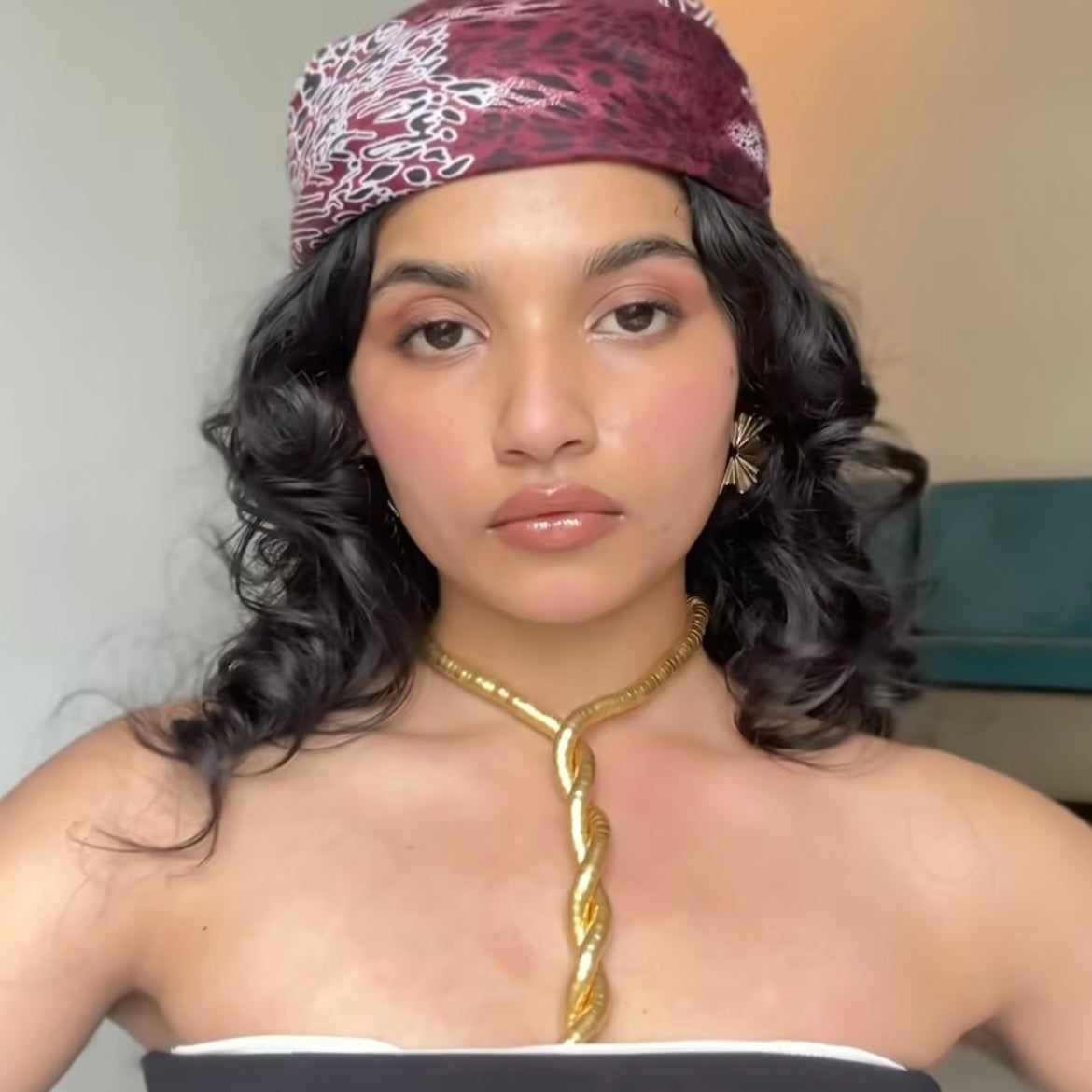 Twist Gold Thick (2 IN 1) - Bracelet & Neckpiece