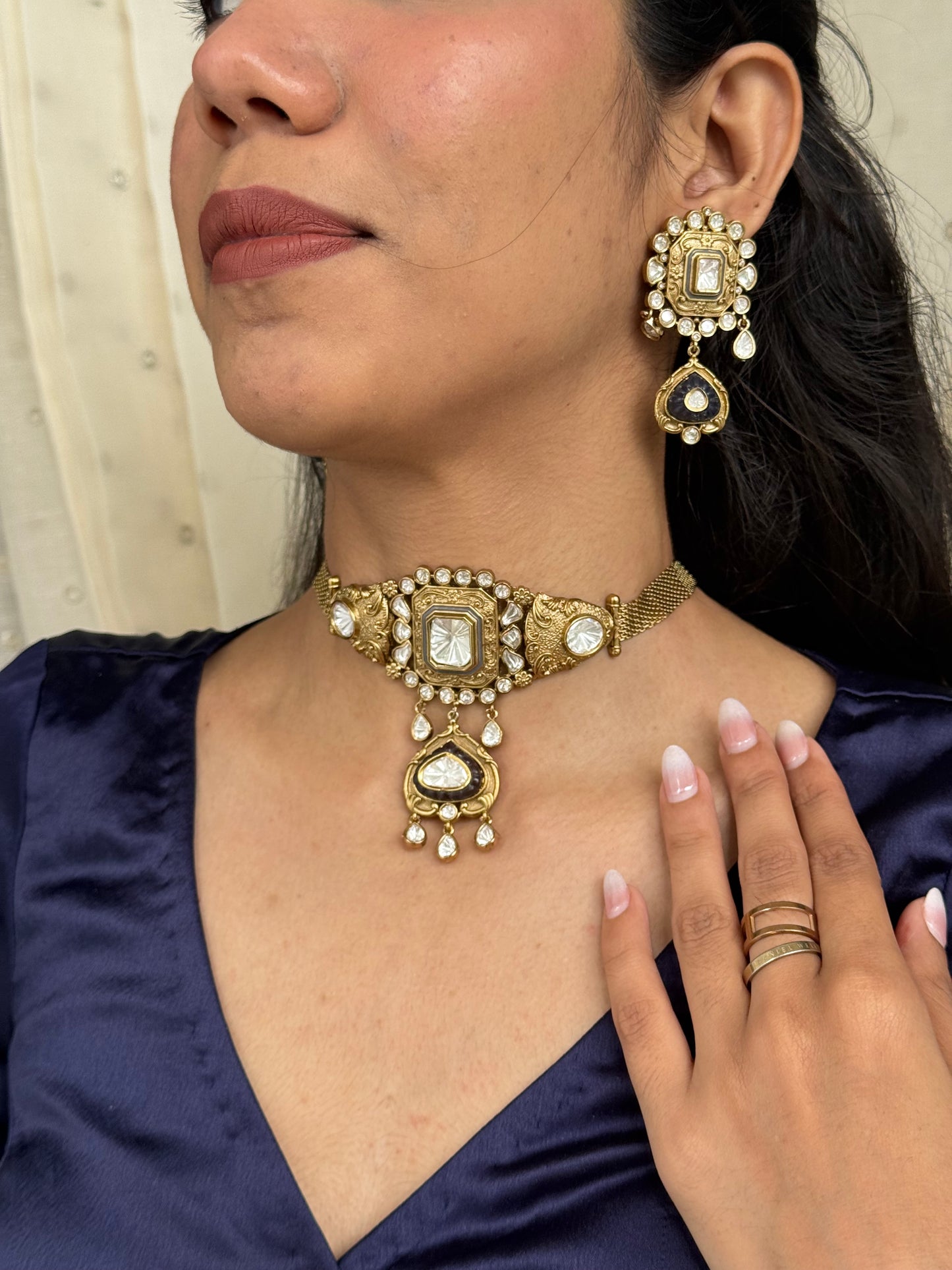 Shabnam Kundan Choker Set