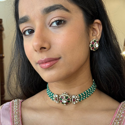 Gulbahar Kundan Choker Set