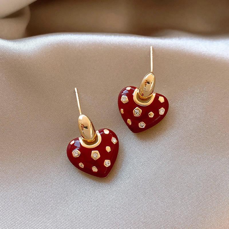 Scarlet Red Heart Earring