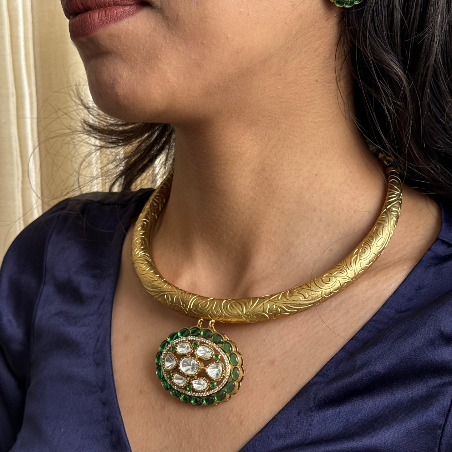 Juhi Emerald Moissanite Necklace Set