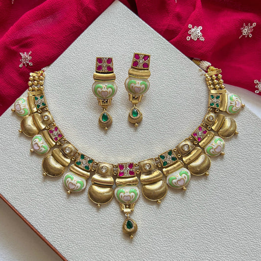 Kalasaar Antique Gold Set