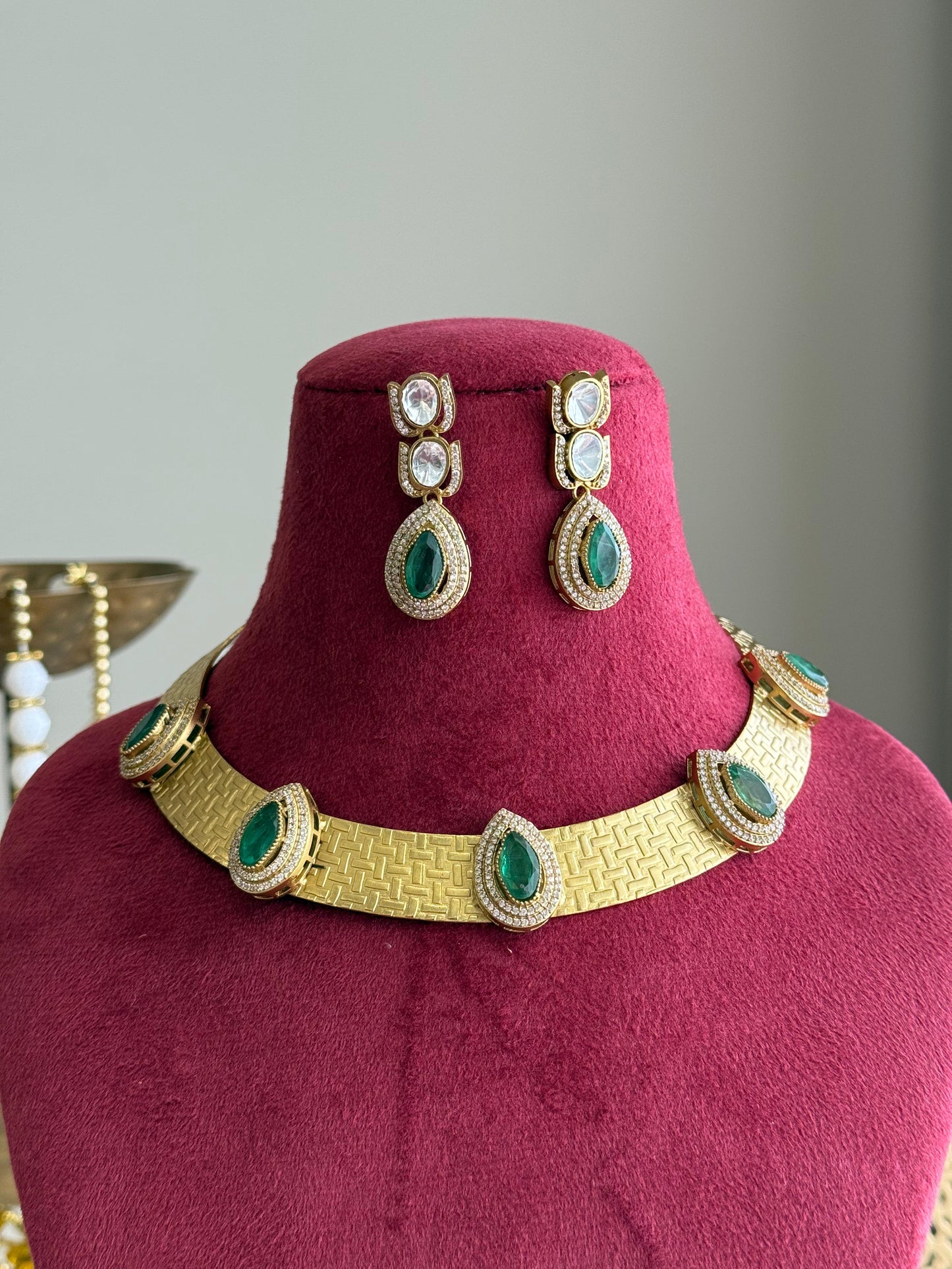 Jodha Emerald Handcrafted Brass Set