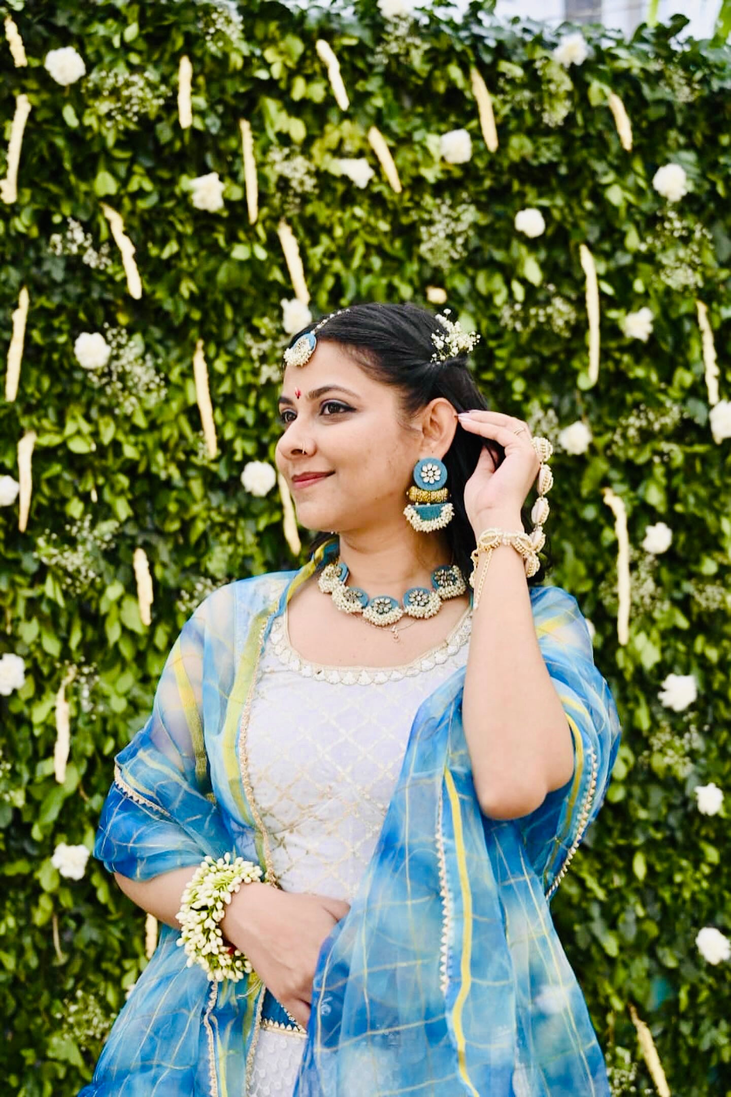 Maahi Choker Set ( turqouise )