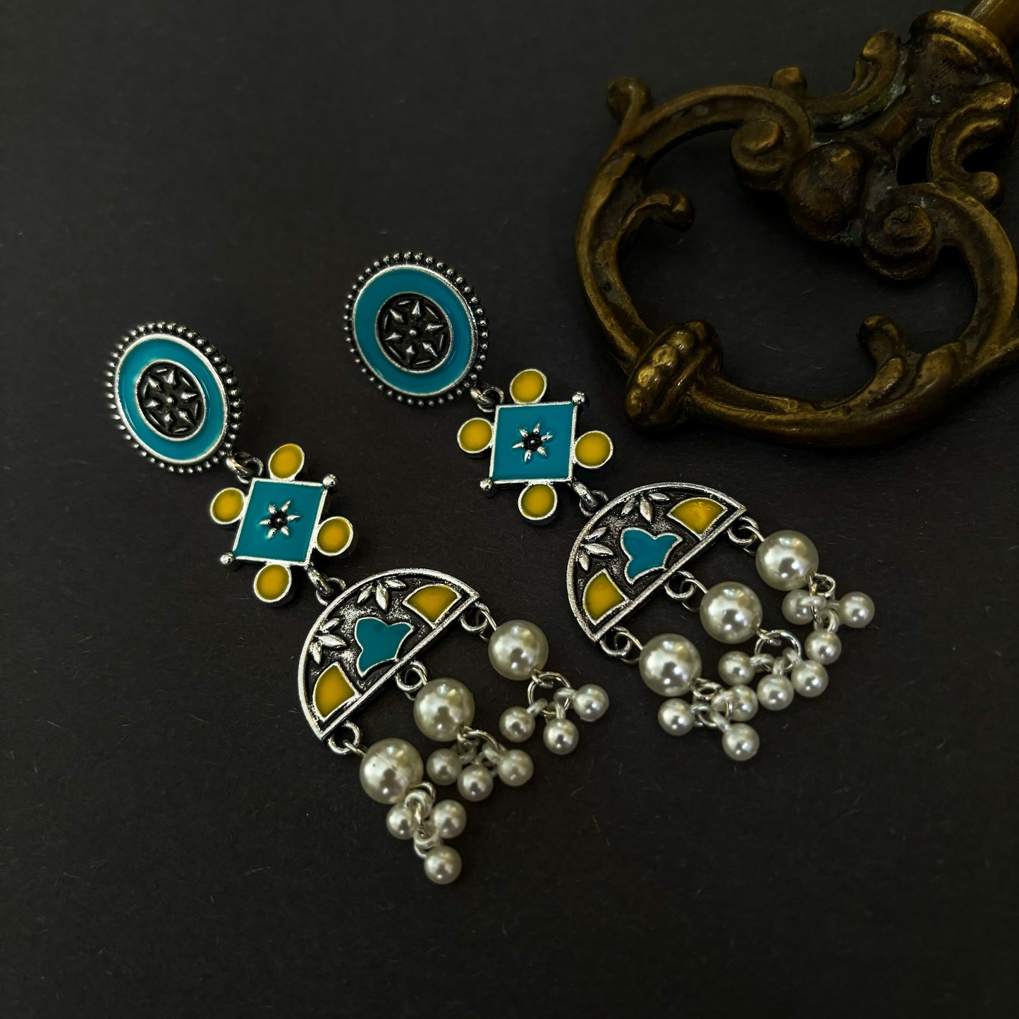 Maheep (Blue & Yellow)