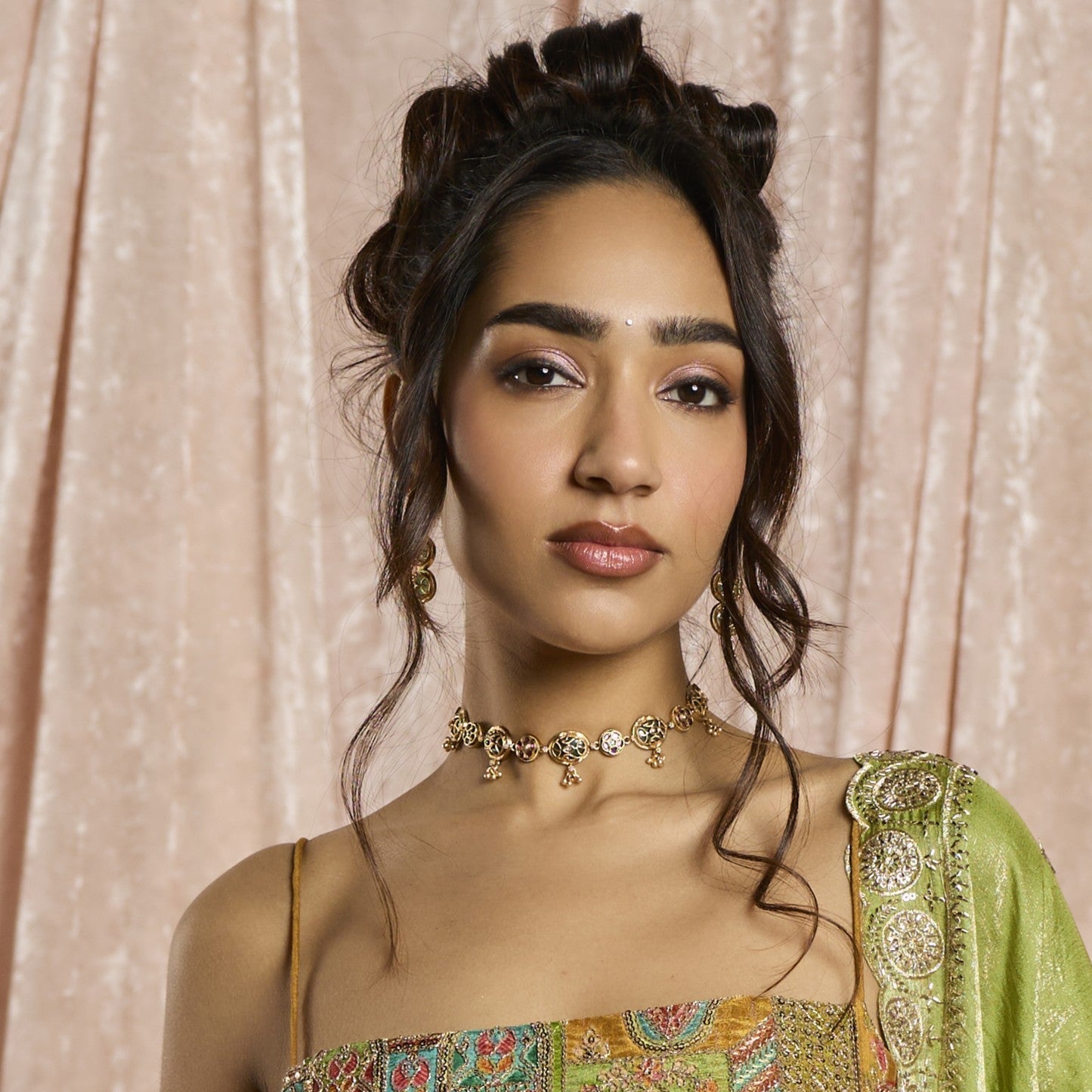 The Shringar Antique Set