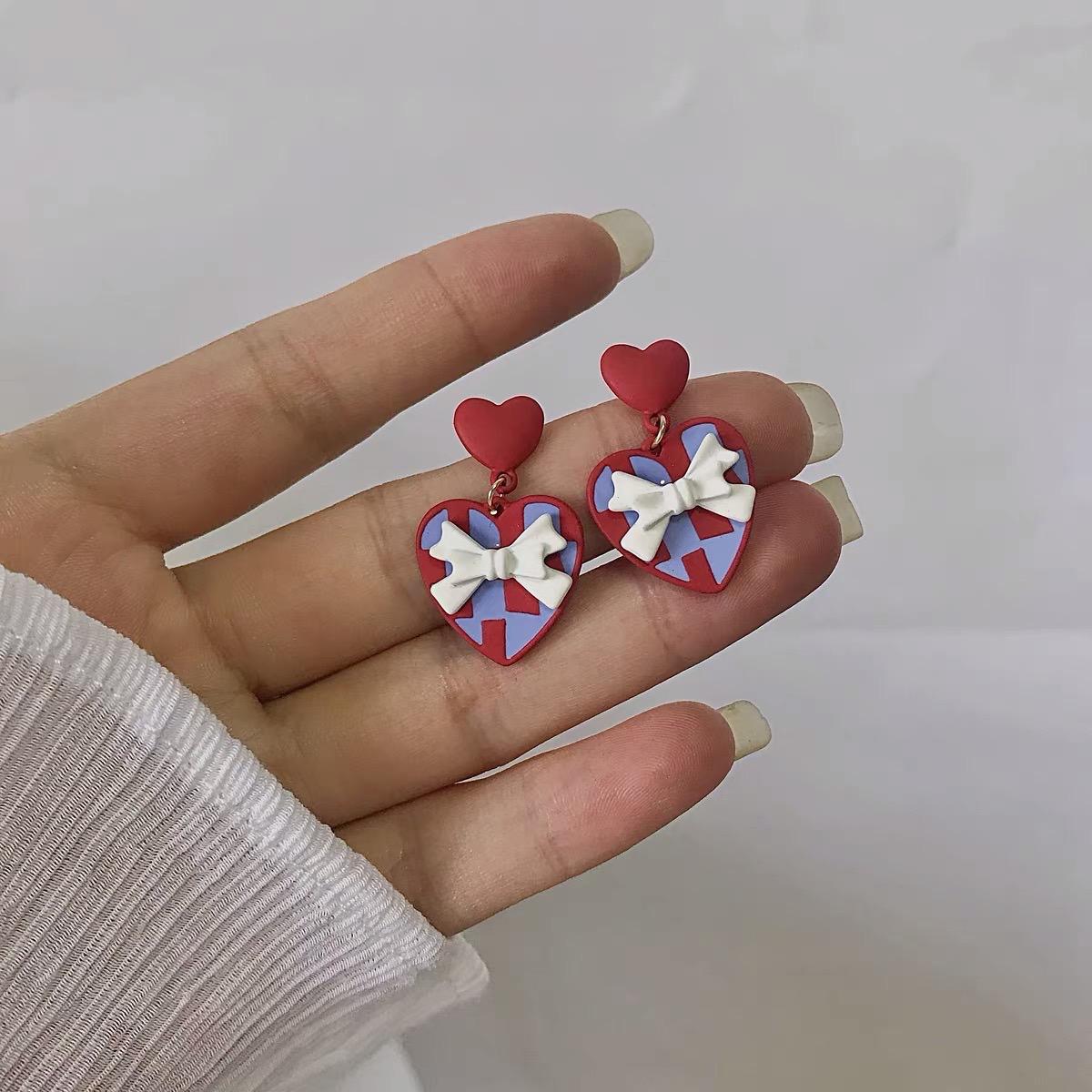 Sweet-heart Parade Earrings