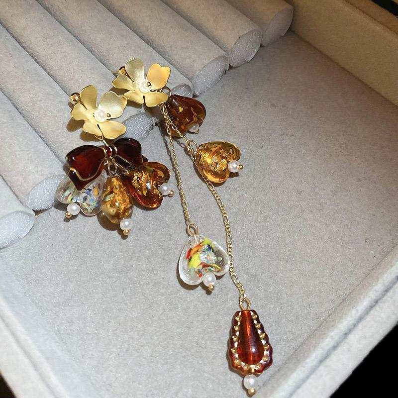 Mismatched Golden Bloom Drop Earrings