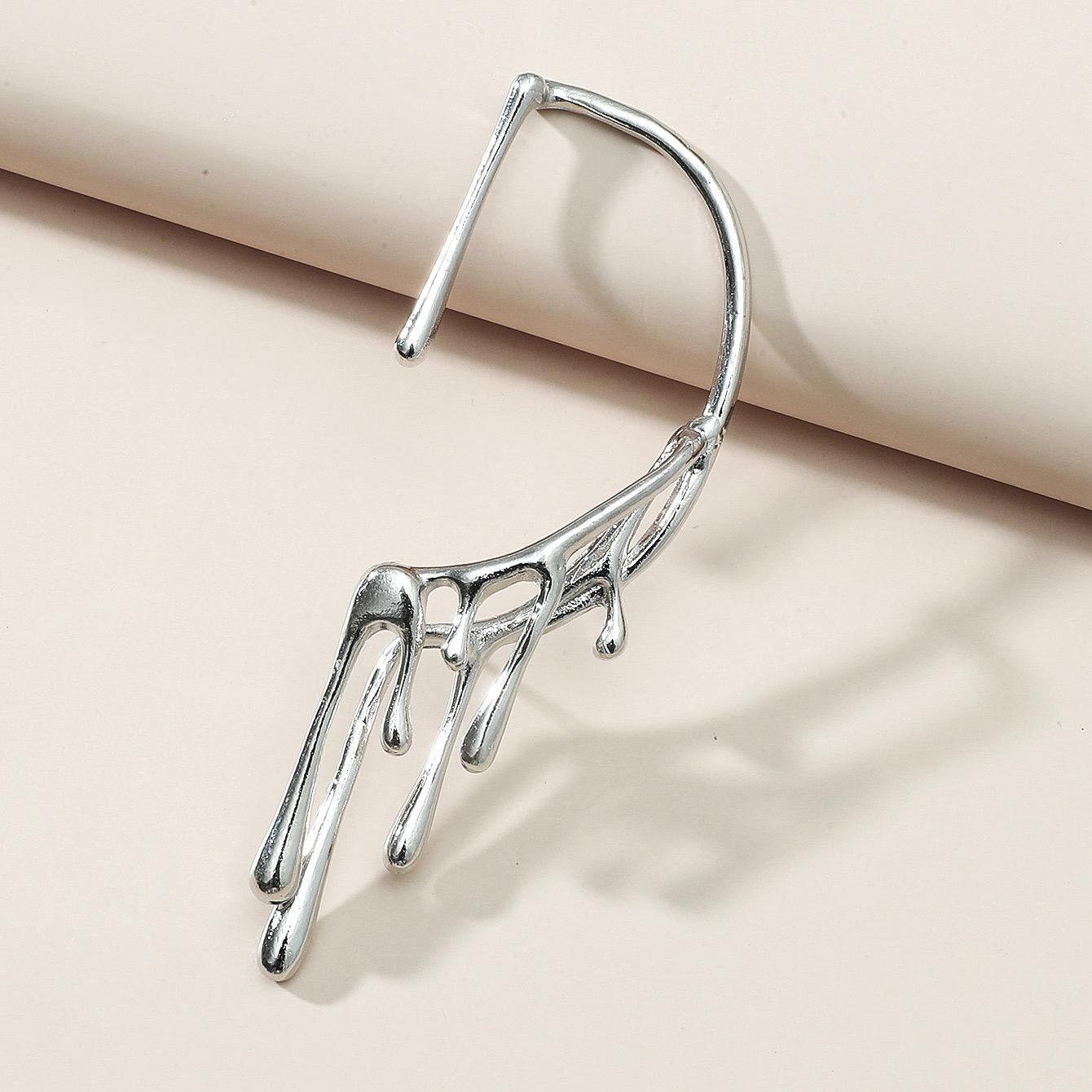 Molten Silver One-Side Ear Cuff