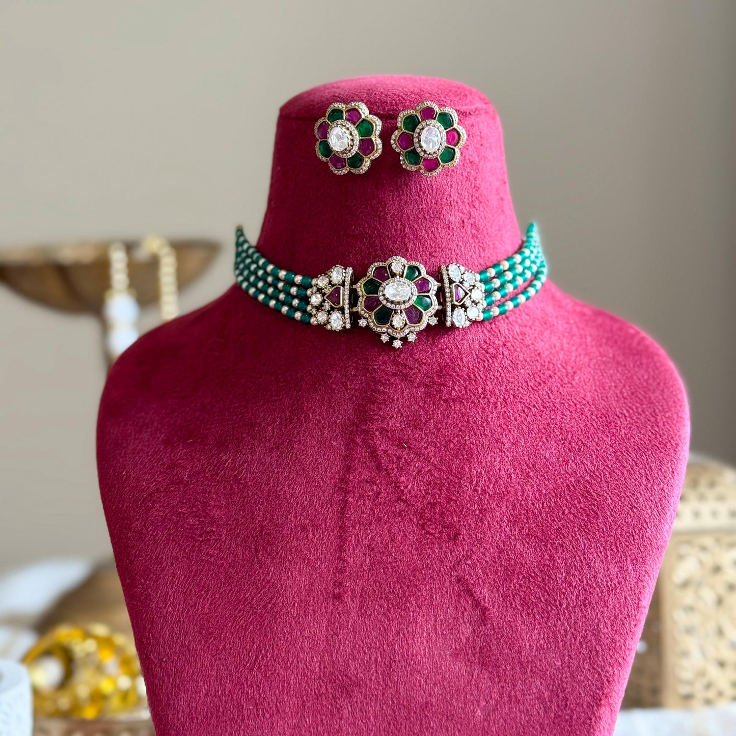 Gulbahar Kundan Choker Set