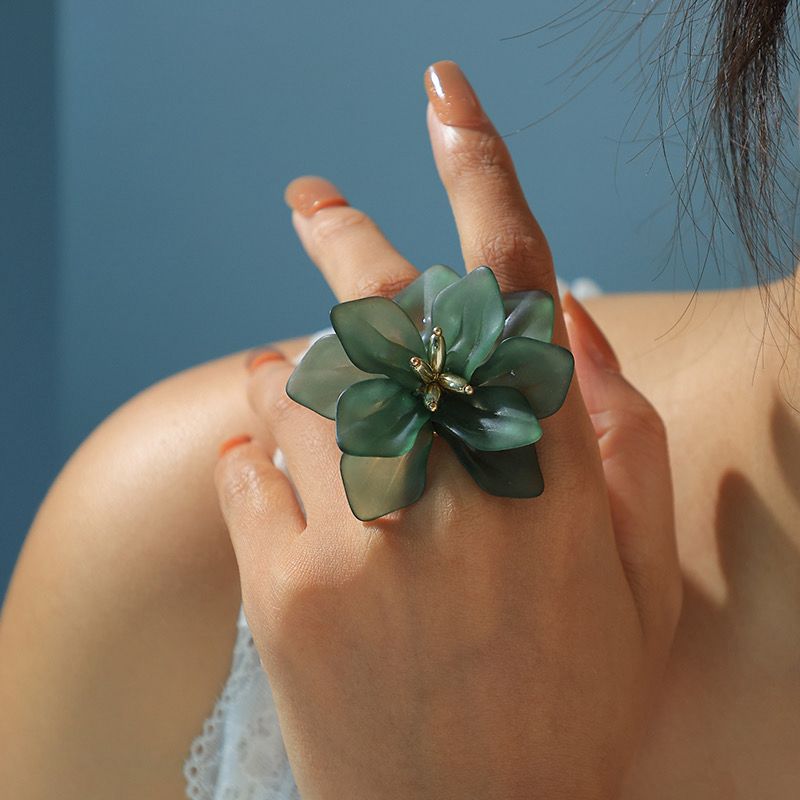 Forest Statement Ring