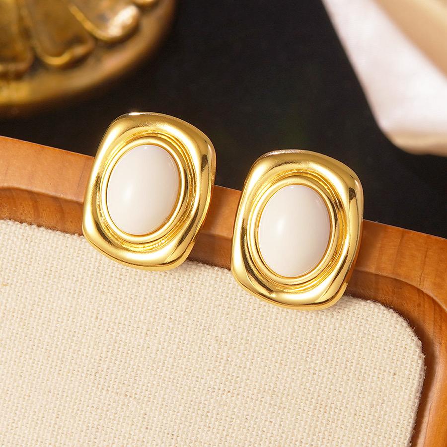 Retro Luxe Dome Earrings