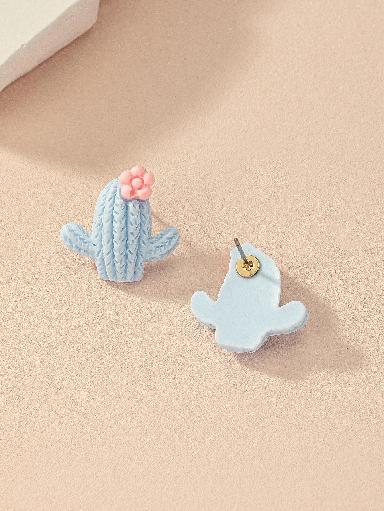 Cactus Acrylic Studs
