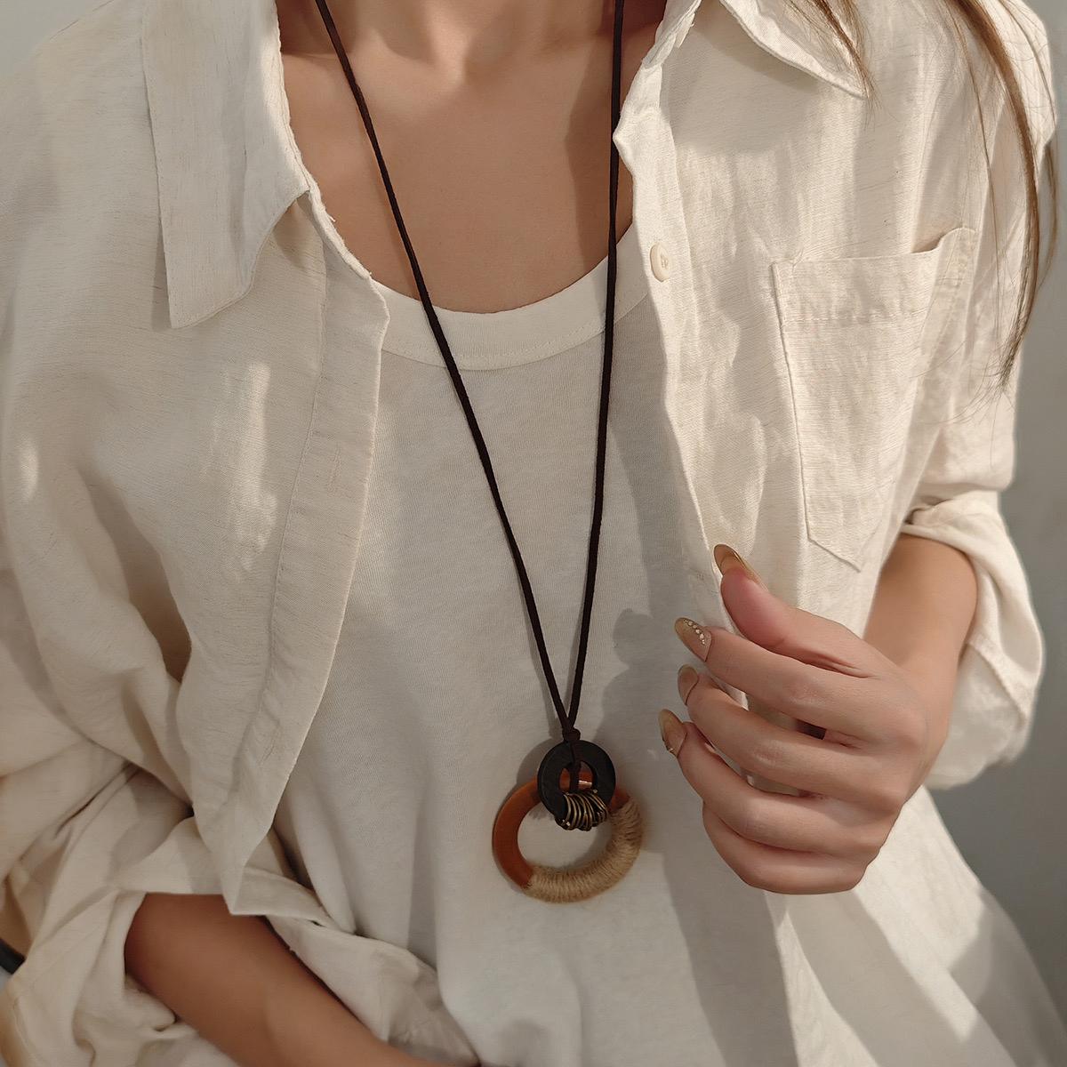 Terra Loop Rope Necklace