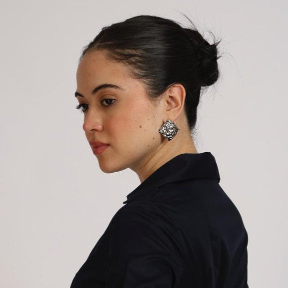 Swidele Metal Stud Earring