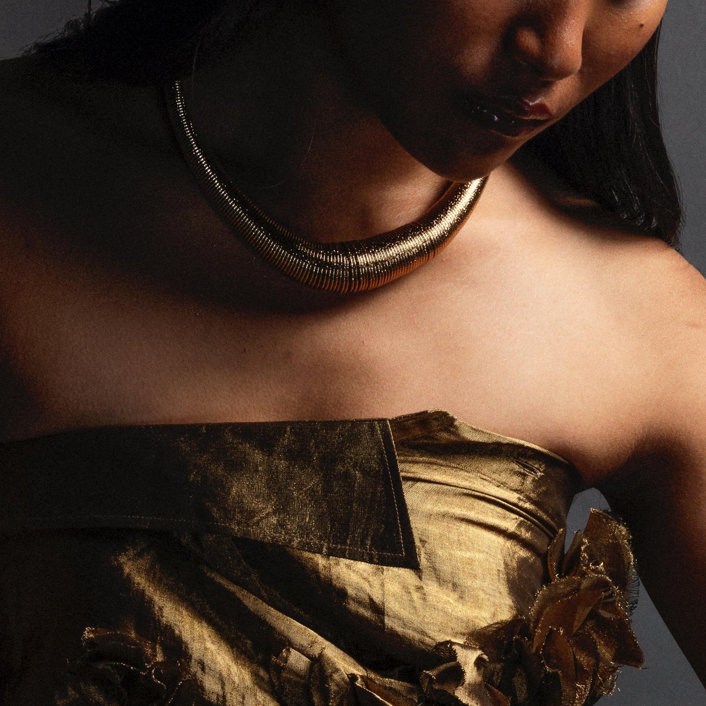 Glow Getter Alloy Neckpiece