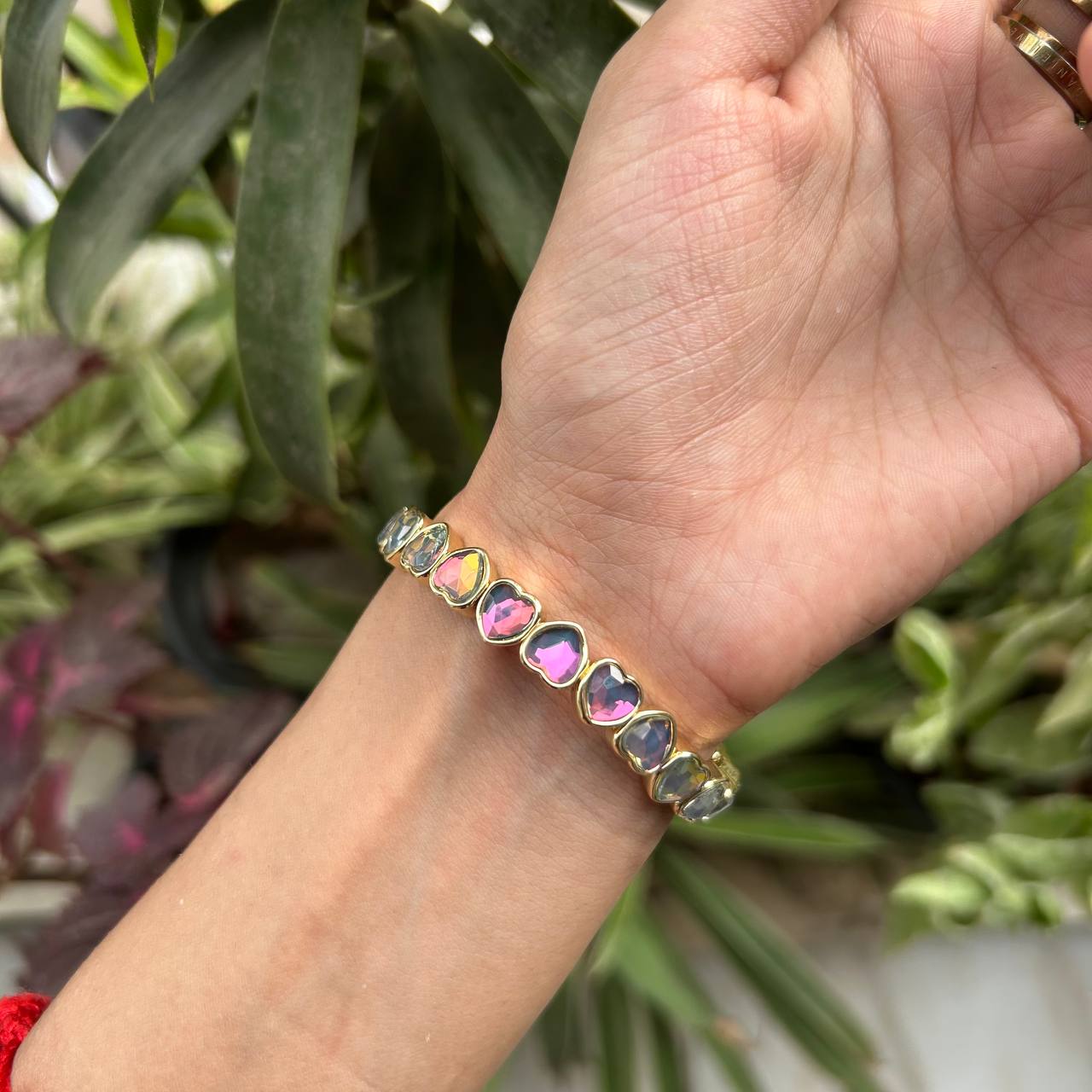 Gala Glam Hearts Bracelet