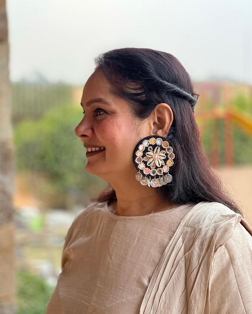 Roohi Black Mirror Handmade Beaded Earrings