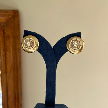 Kundan Glow Studs
