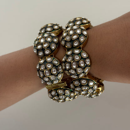 Ananta Heritage Single Bangle