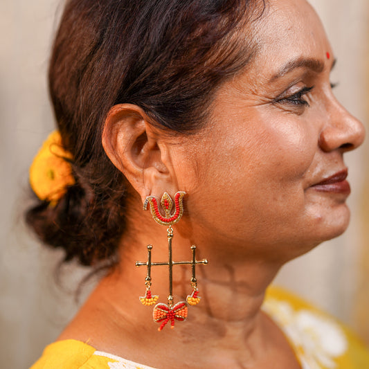 Maya Trishul Red Handmade Beaded Earrings