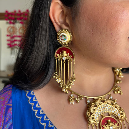 Ghoomar Red Brass Hasli Set