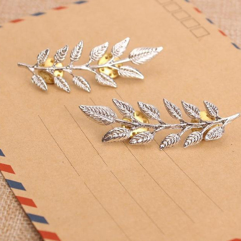 Golden Leaf Collar Brooch Set