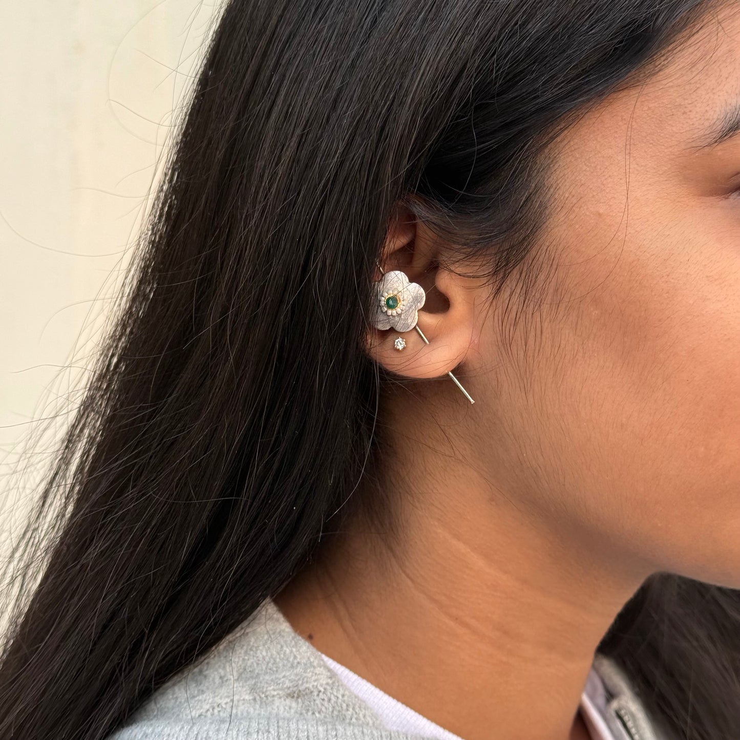 Gajra Floral Silver Earcuff