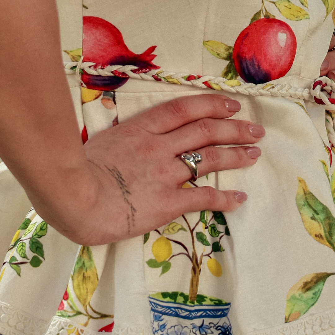 Hug Silver Ring