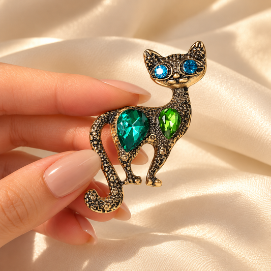 Emerald Cat Brooch
