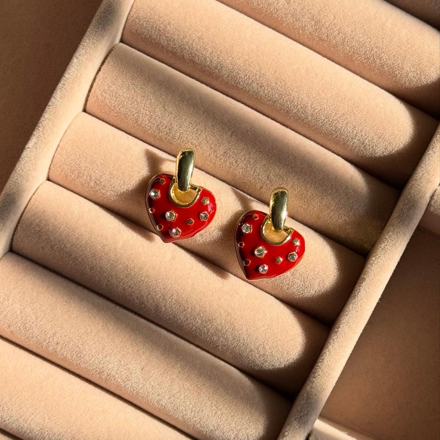 Scarlet Red Heart Earring