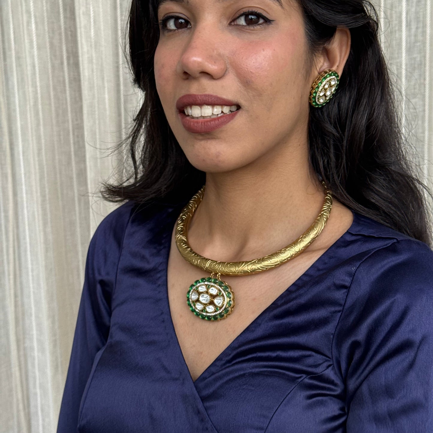 Juhi Emerald Moissanite Necklace Set