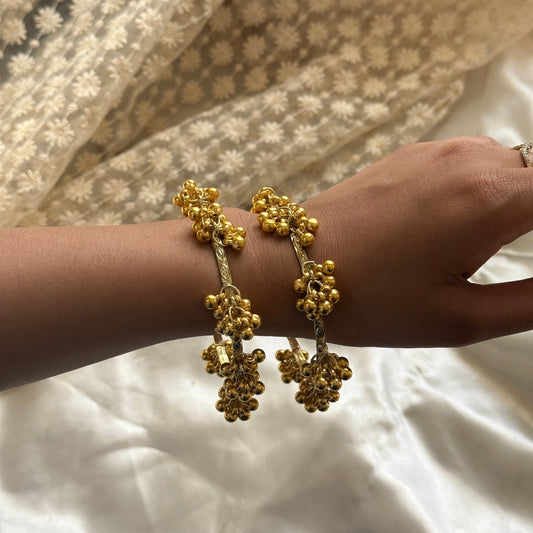 Ghungroo Gold Bangles (Set of 2)