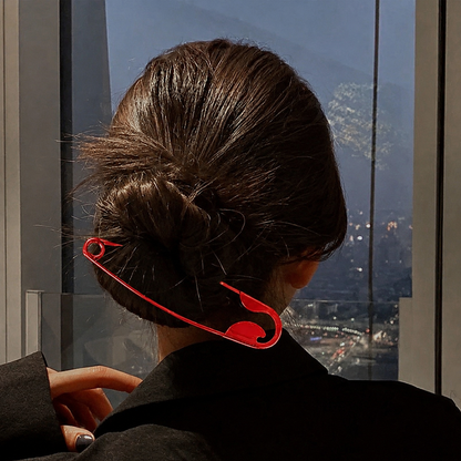 Viral Safety Pin Hair Clip