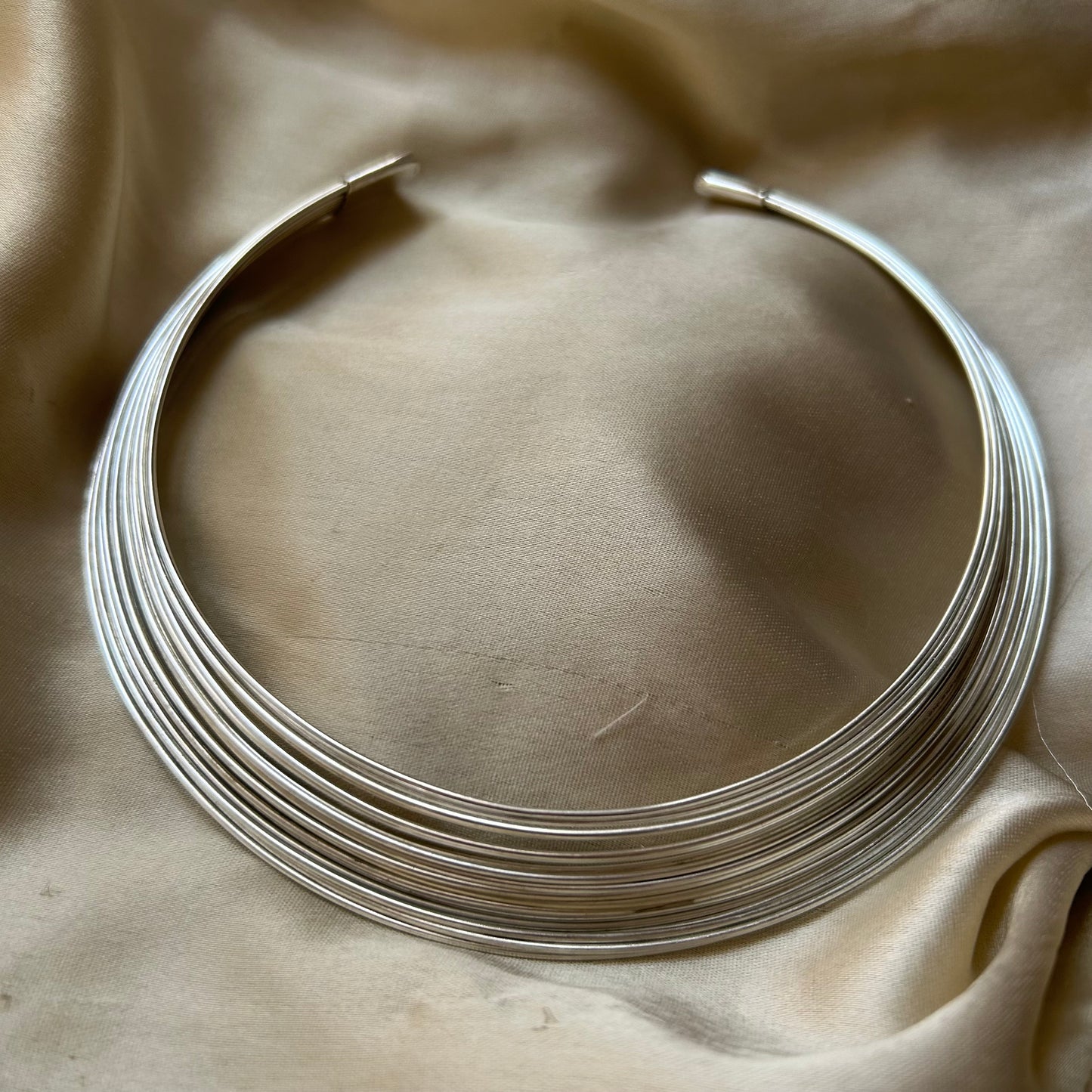 Afia Choker Silver