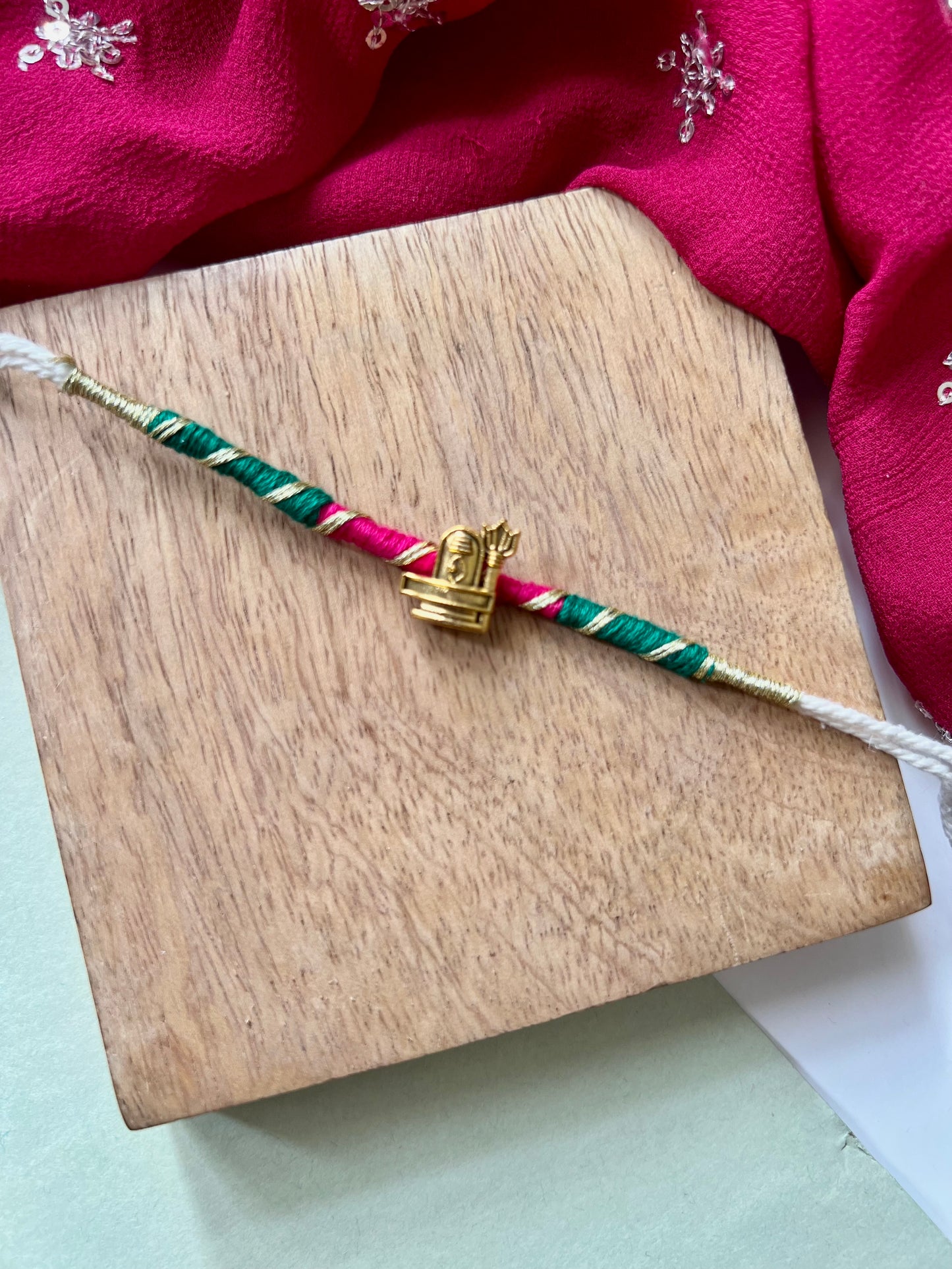 Shivling Bhai-Bhabhi Rakhi & Lumba Set