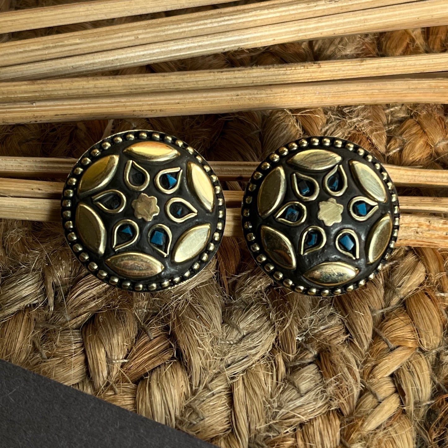 Ewa Tribal Stud