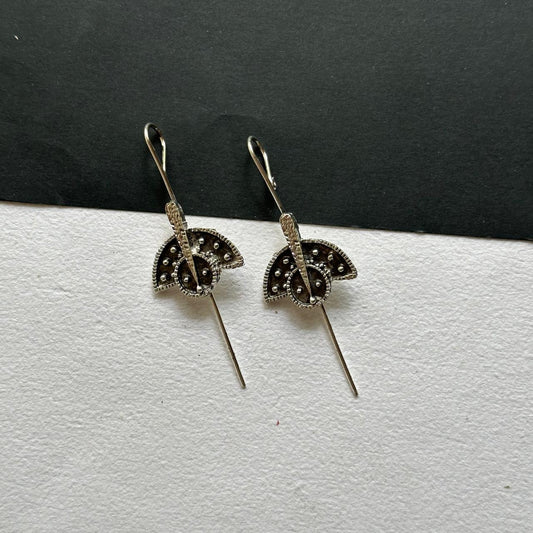 Taruvi Brass Ear-cuff