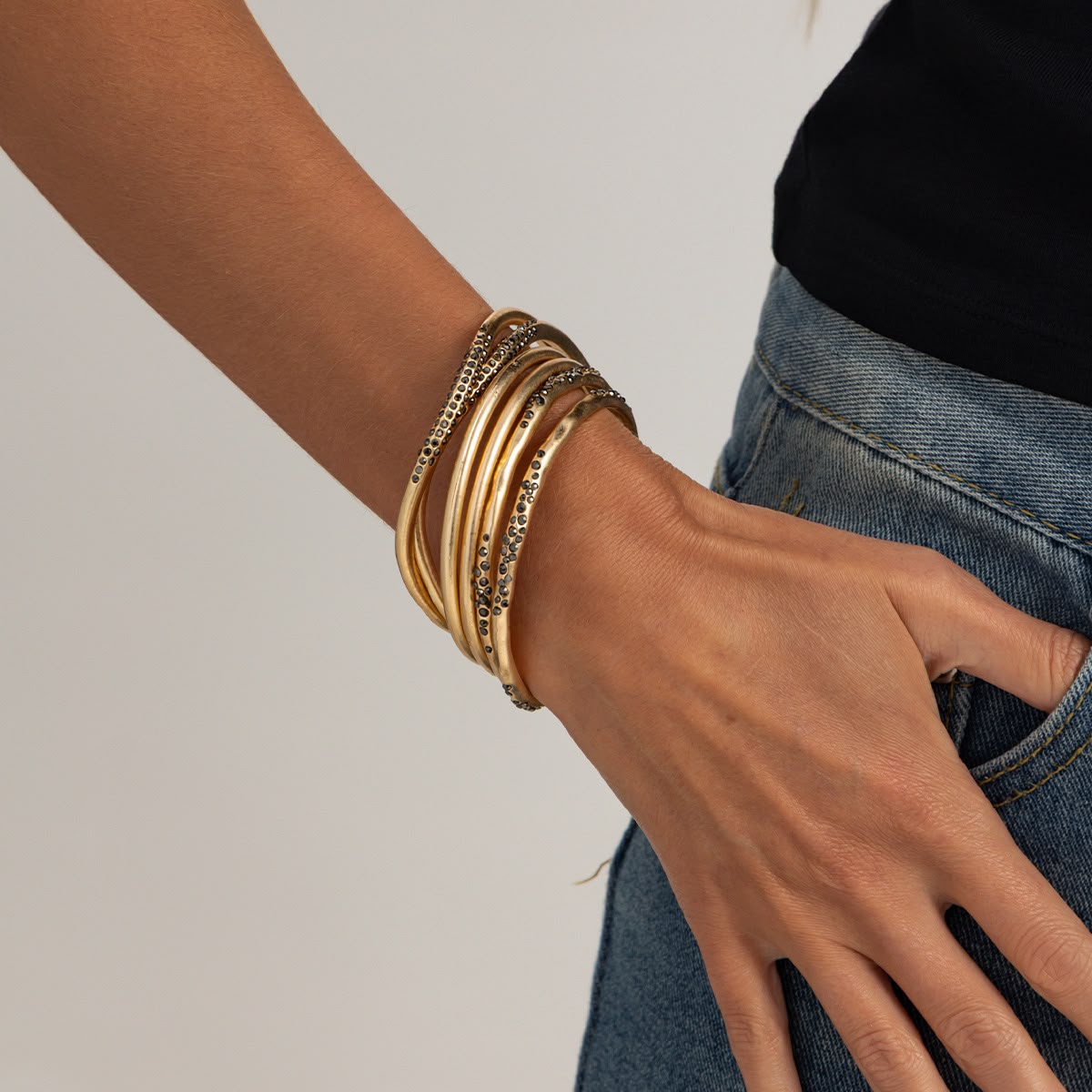 Minimal Gold Stack