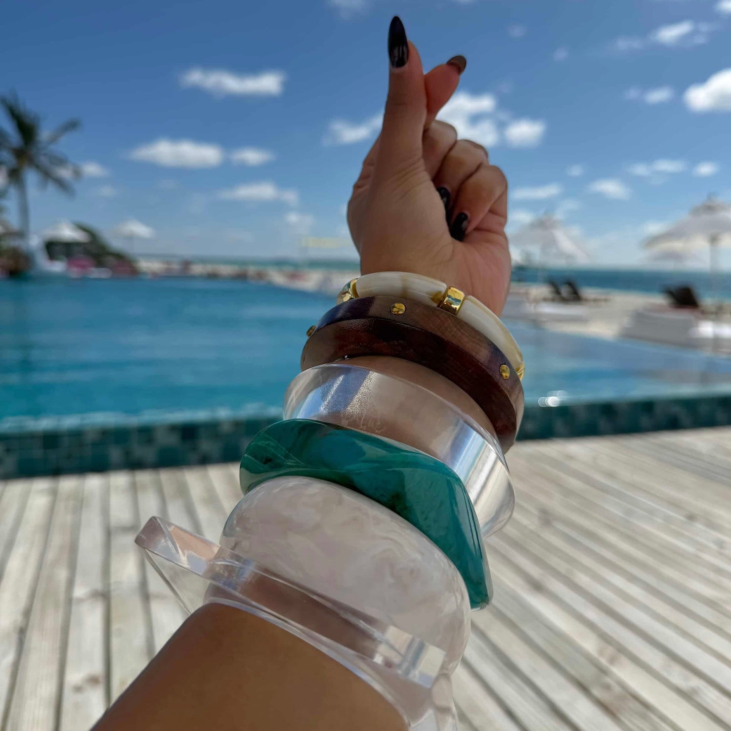 Krystal Resin & Wooden Stack